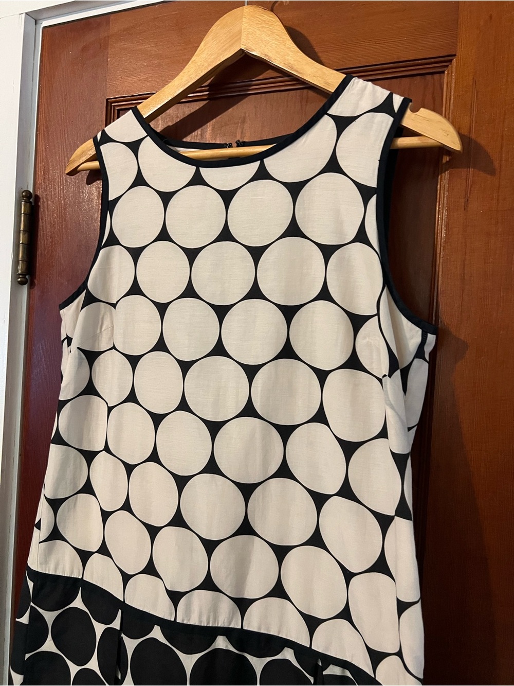 Ann Taylor LOFT Sleeveless Retro Mod Dress Size 8 Polka Dot Fit & Flare - Picture 5 of 10
